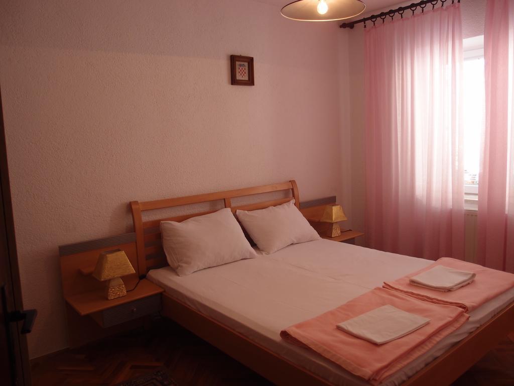 Apartment Sanja Senj  Værelse billede
